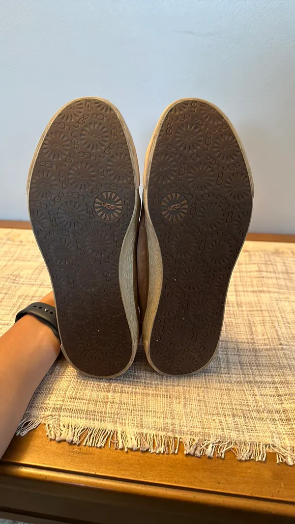 Sneakers - Image 4