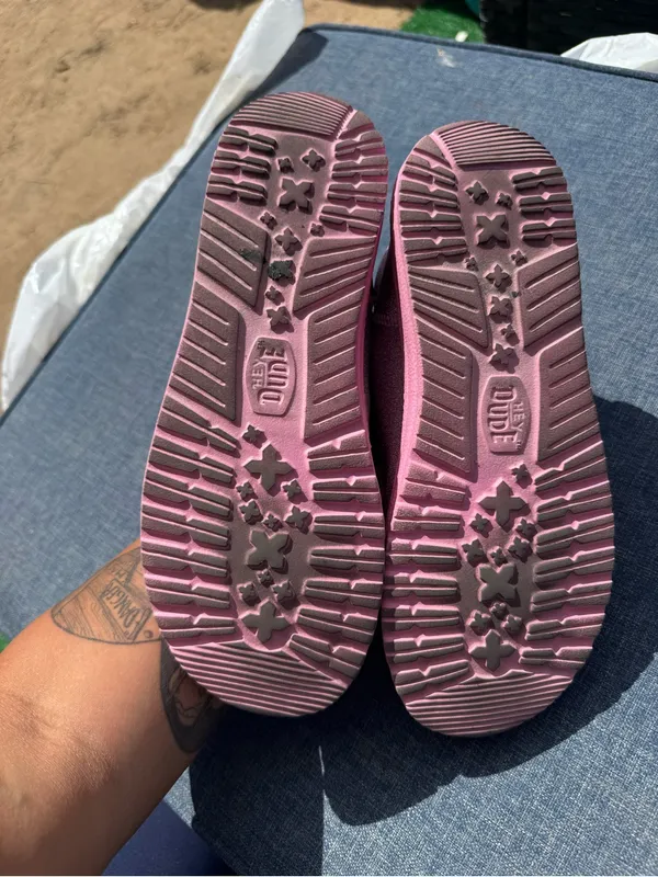 Hey Dude Pink Glitter Women's Sneakers - Image 5