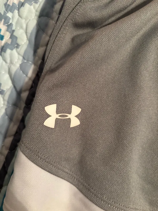 Under Armour Shorts - Image 4