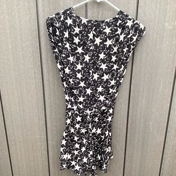 LF Rumor Boutique Star‎ Shorts Romper - Image 9