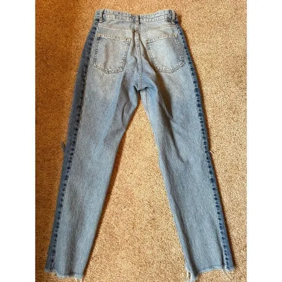 H & M Vintage Style Distressed Light Wash High Waist Mom‎ Jeans with Knee Rips - Image 2