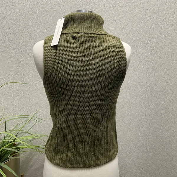 NWT Stitches & Stripes x Revolve‎ Santos Top in Olive Green Sz Small - Image 4