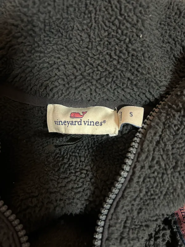 Vineyard Vines Quarter -Zip - Image 3