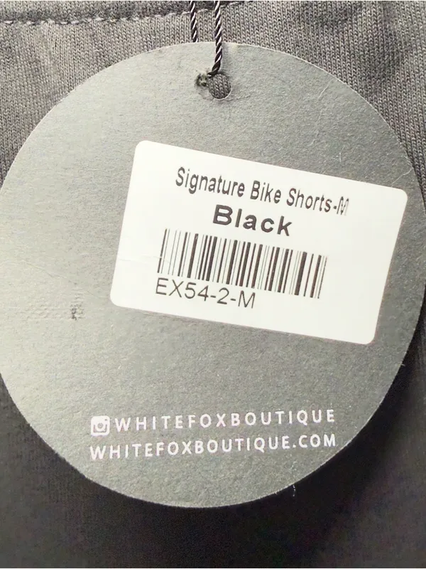 White Fox Black Medium Signature Biker Shorts Athlesiure Yoga Activewear Casual‎ - Image 7