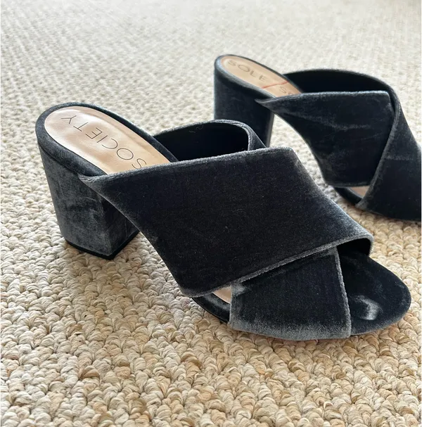 SOLE SOCIETY Luella Cloud Blue Crisscross Mules - Image 3