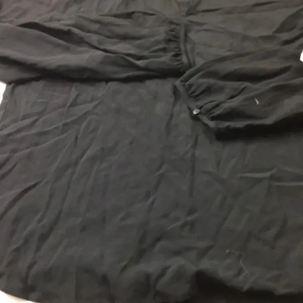 old navy ladies blouse M - Image 9