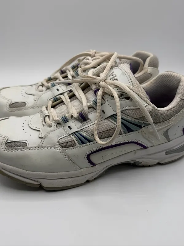 Vionic Walker Womens 7 Wide White Purple Orthotic Arch Support Walking Shoes - Image 3
