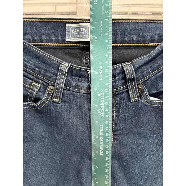 Levi Skinny Curvy Denim Jeans Dark Wash‎ Low Rise Size 26x28 Logo Pockets - Image 2
