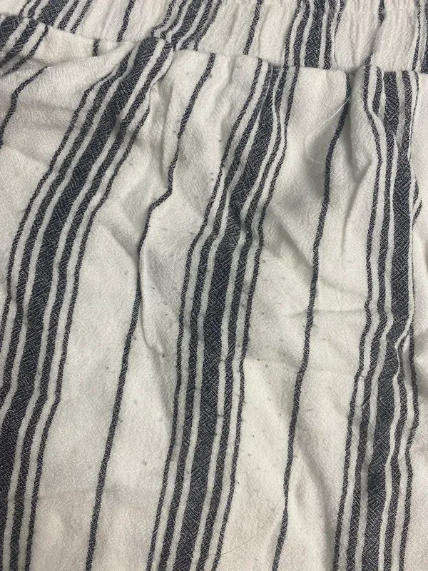 Hollister High Waisted Striped Shorts - Image 3