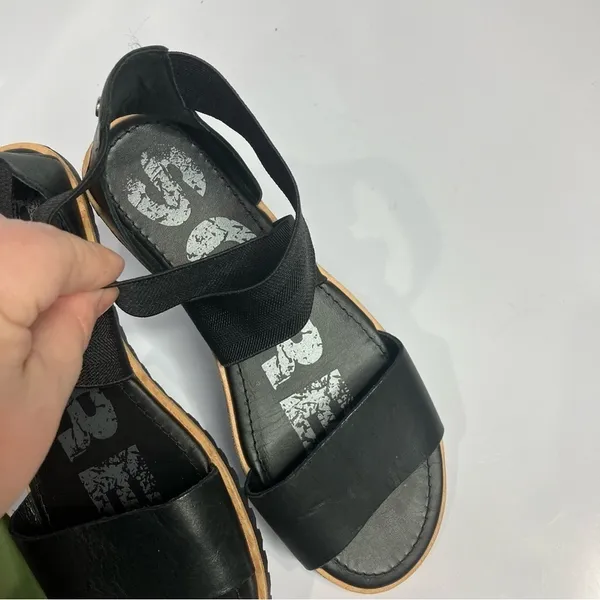 Sorel Ella Sandals black‎ size 6 - Image 4