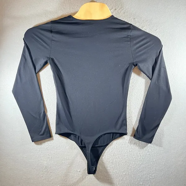 1012|Abercrombie & Fitch Soft AF Asymmetrical Long Sleeve Bodysuit Black Women S - Image 2