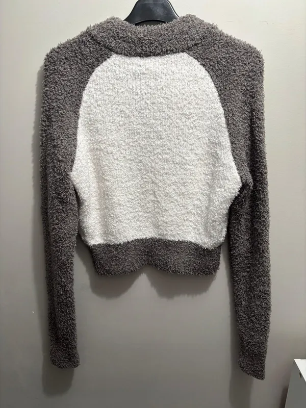 cozy knit sweater - Image 3