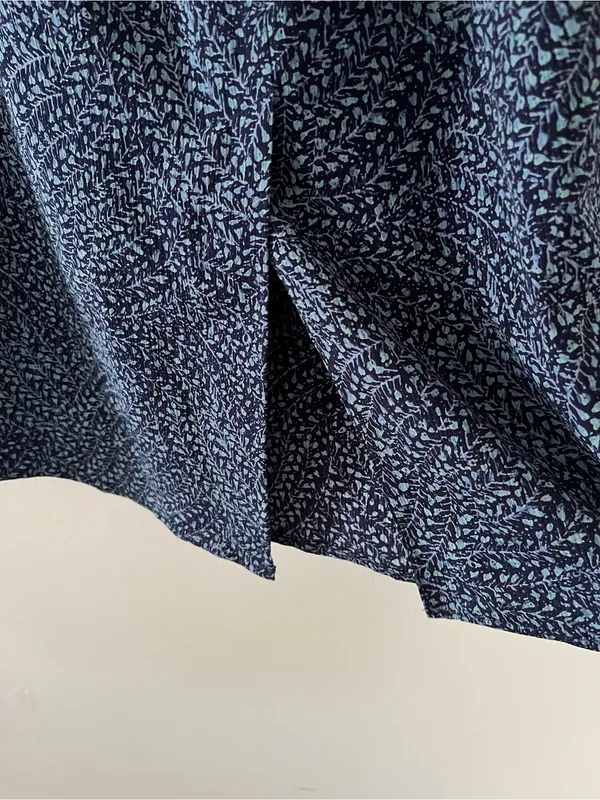Vintage Blue Botanical Print Midi Skirt Large Cottagecore Church Modest Romantic - Image 5