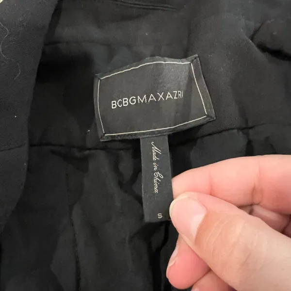 BCBG Maxarzia small black blazer‎ - Image 10