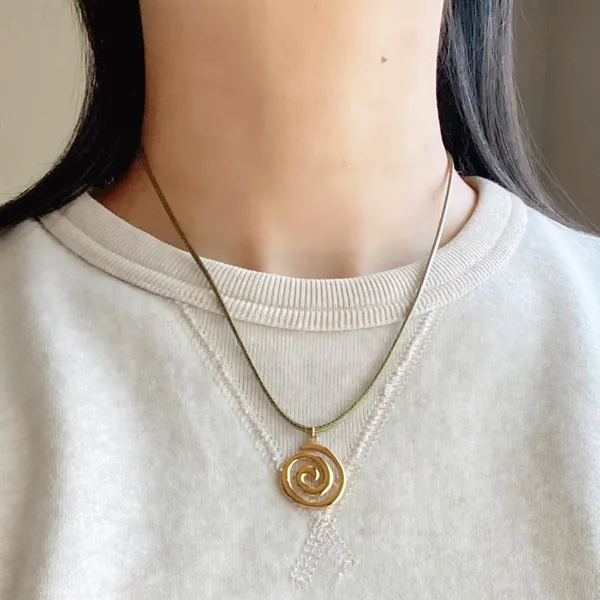 Handmade gold tone stainless steel spiral swirl uzumaki funky boho grunge style necklace🌀 - Image 6