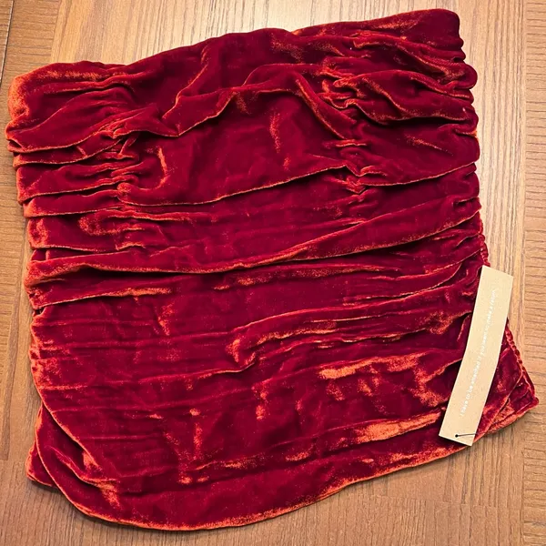Reformation Addie Ruched Smocked Strapless Velvet Top in Blood Orange Size 4‎ - Image 7