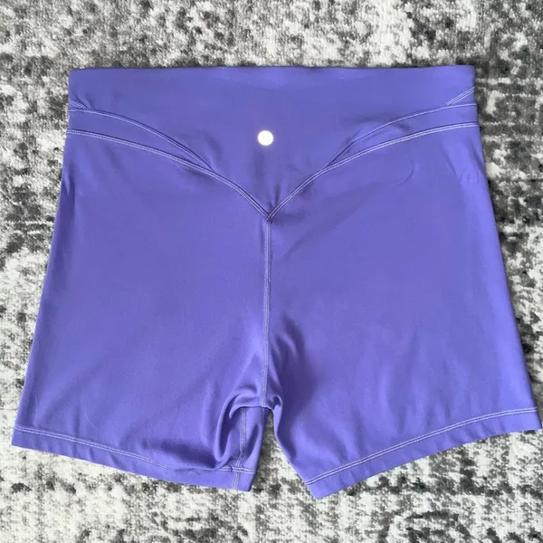 Lululemon Align Curve Seam High-Rise Short 6" - Image 3