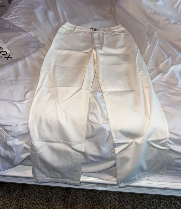White Fox Power Play Pants - Image 3