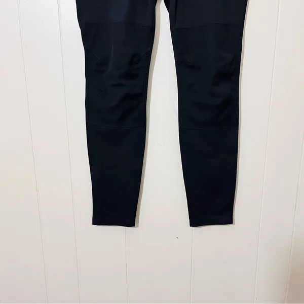Carhartt Fitted Pull On Black Pants Size M(8-10) - Image 2