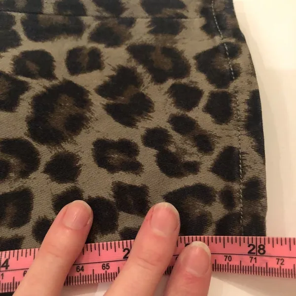 Good American Good Legs Sage Leopard Skinny Jeans - Image 9