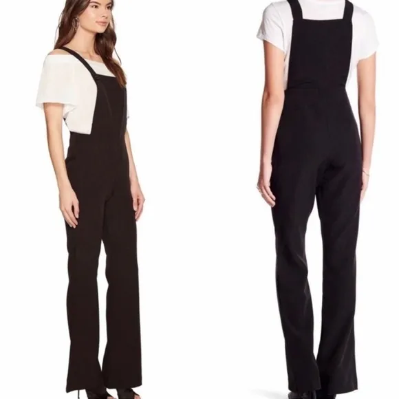 NWT Romeo + Juliet Couture Black Flare Jumpsuit Size M - Image 2