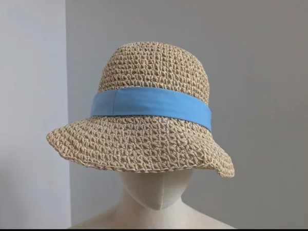 Dolce and Gabbana straw hat - Image 2