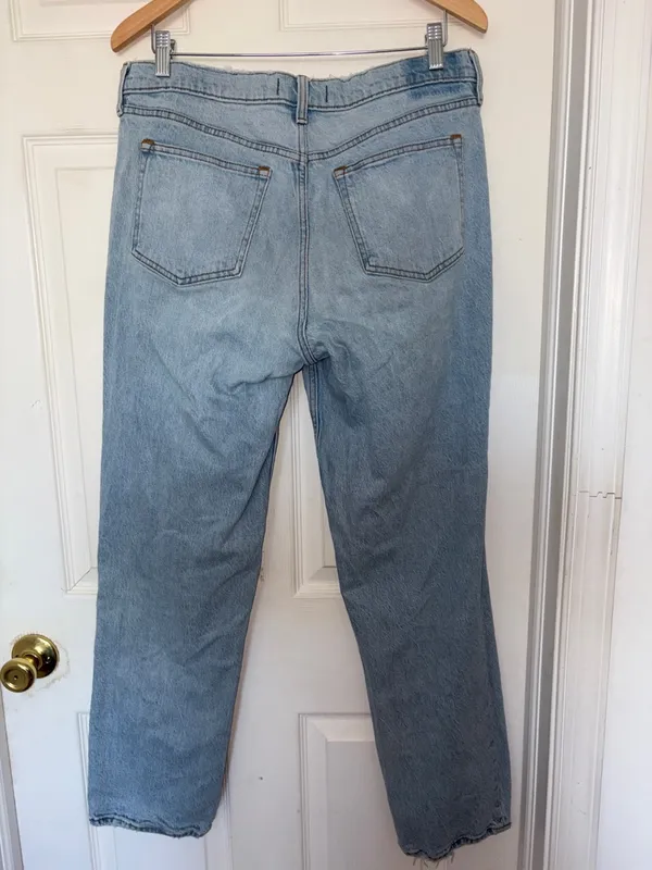 Abercrombie & Fitch The 90’s Straight Mid-Rise Jeans Blue Size 12 - Image 5