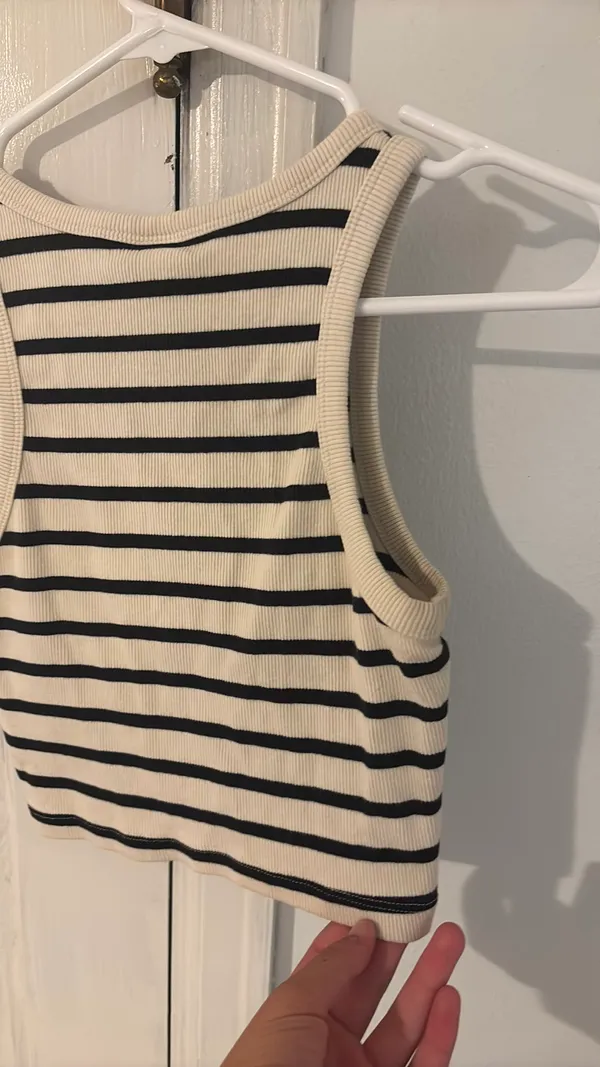 H&M Cream Beige Striped Tank Top - Image 3