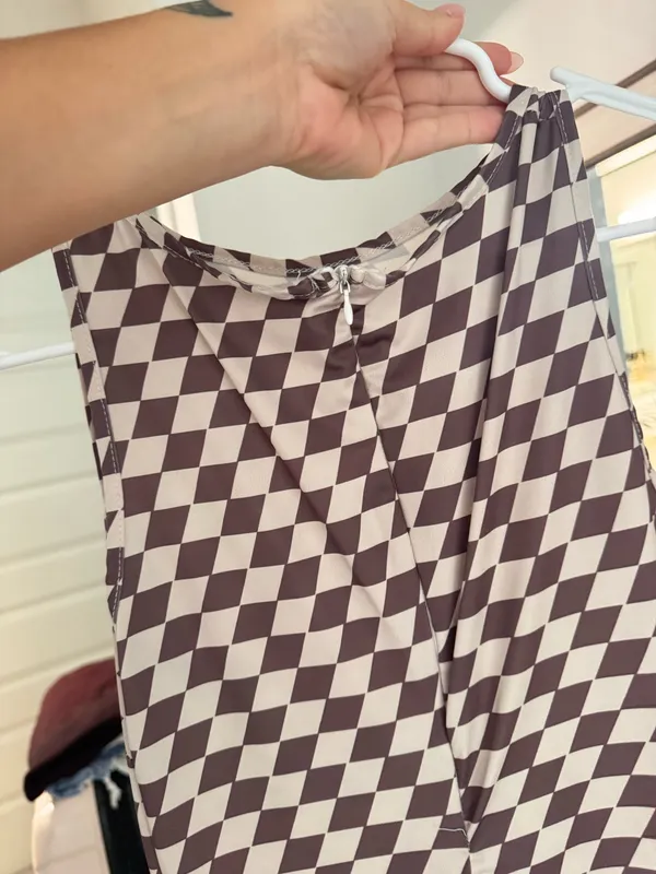 Amazon Dress Checkered - Image 4