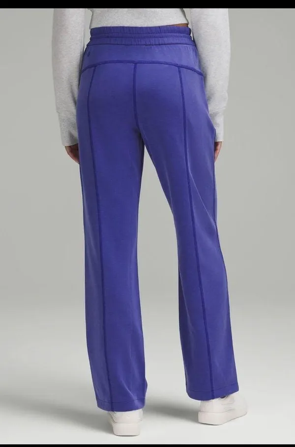 Lululemon NWT Softstreme High-Rise Pant Regular / Larkspur - Image 3