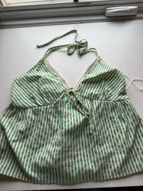 green halter top Size M - Image 2