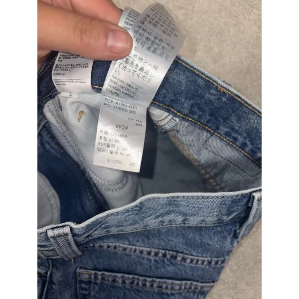 Levi's Shorts‎ 24 High Waisted Mom Women's Jean Jorts High Rise Blue - Image 4