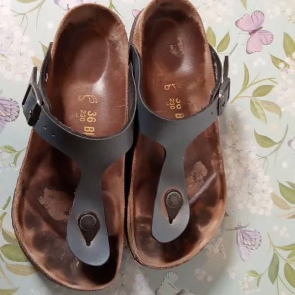 Birkenstock Gizeh Onynx Buckle Flip Flop Flats Sandals Womens 36 - Image 4