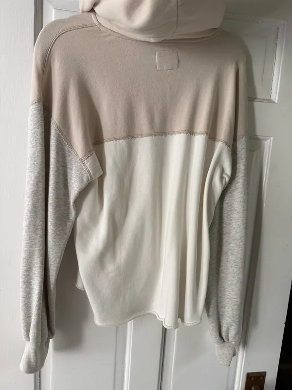 Abercrombie and Fitch Color Block Hoodie - Image 3