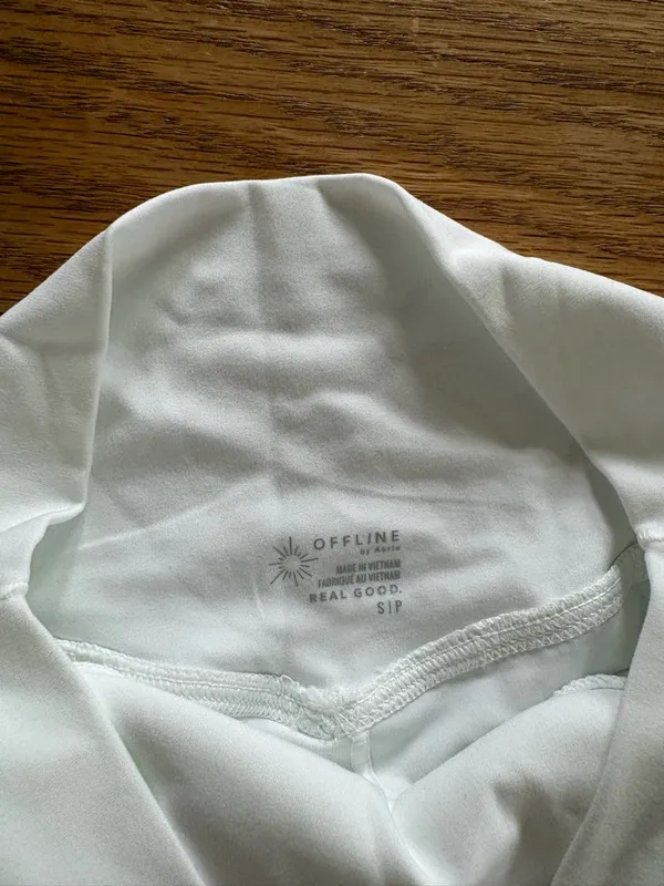 Aerie offline white shorts - Image 4