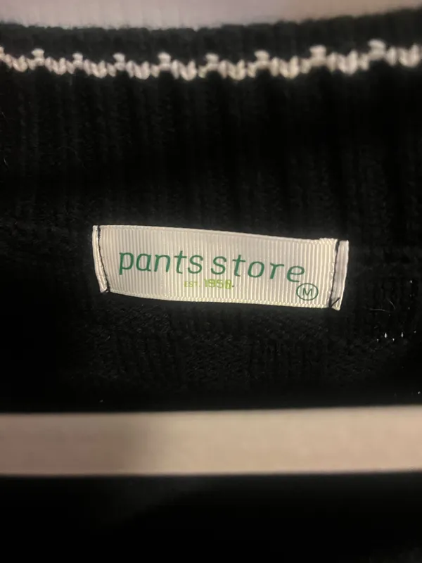 Pants Store black sweater - Image 3