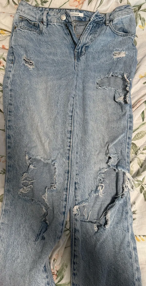 PacSun Mom Jeans Ripped - Image 6