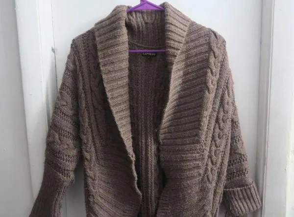 Express knit sweater wool blend comfy cardigan in green size small. - Image 2