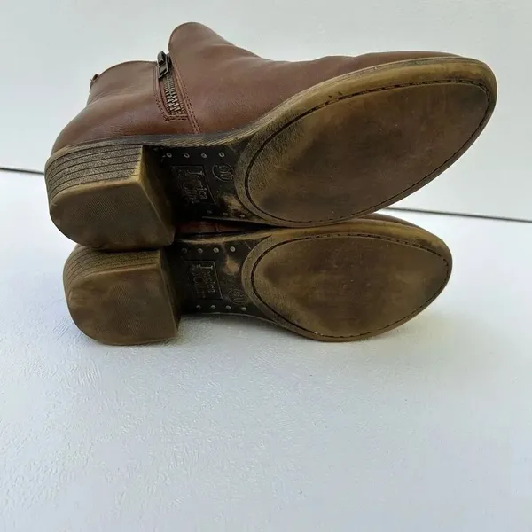Draft Listing Brown Size 6 - Image 3