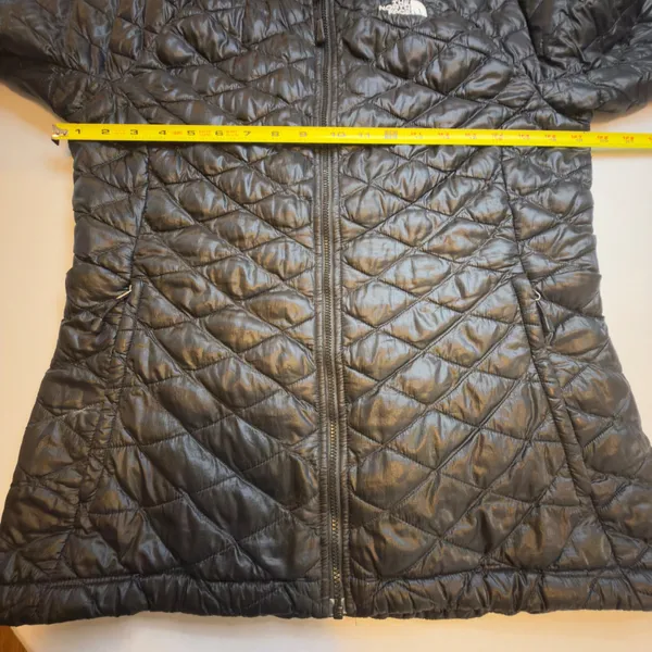 The North Face Med ThermoBall Quilted Jacket Black Floral Lining Full Zip Womens - Image 9
