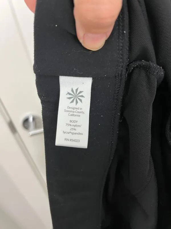 Athleta Size XL Black Straight Leg Drawstring Pants with Pockets - Image 7