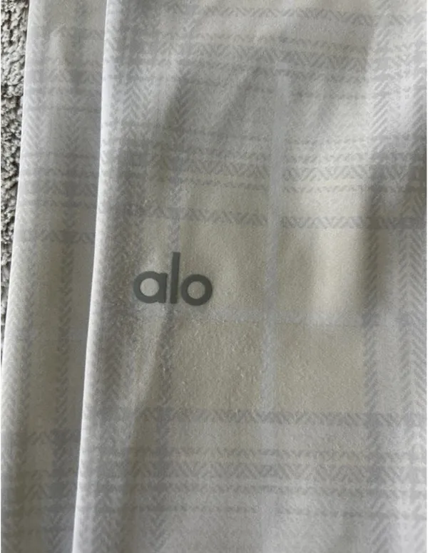 Alo Full-Length Yoga Leggings - Image 3