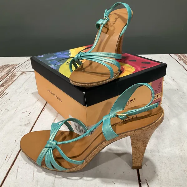 FIONI TURQUOISE‎ STRAPPY HEELED SANDALS - Image 9