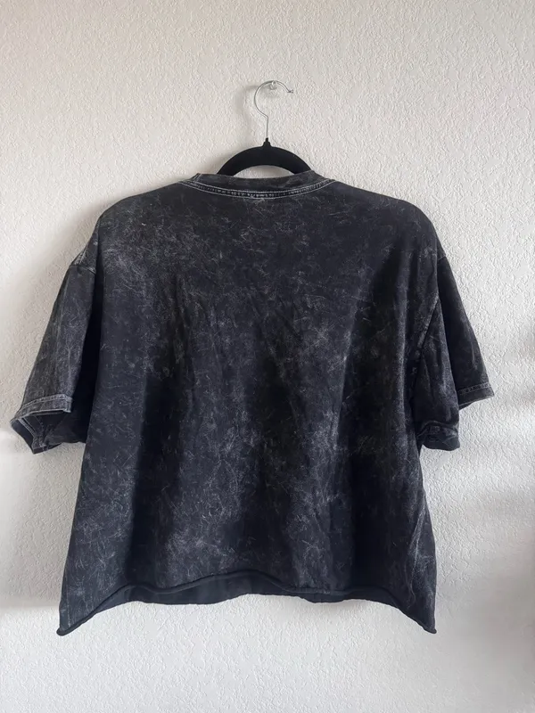 Disney Leopard Print Bow Short Sleeve Tee L  - Image 3