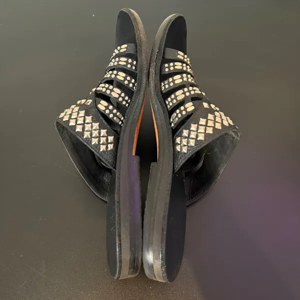 Colleen Cordero Silver Studded Slide Sandals Womens 9 Black Leather Slip On Flat - Image 6
