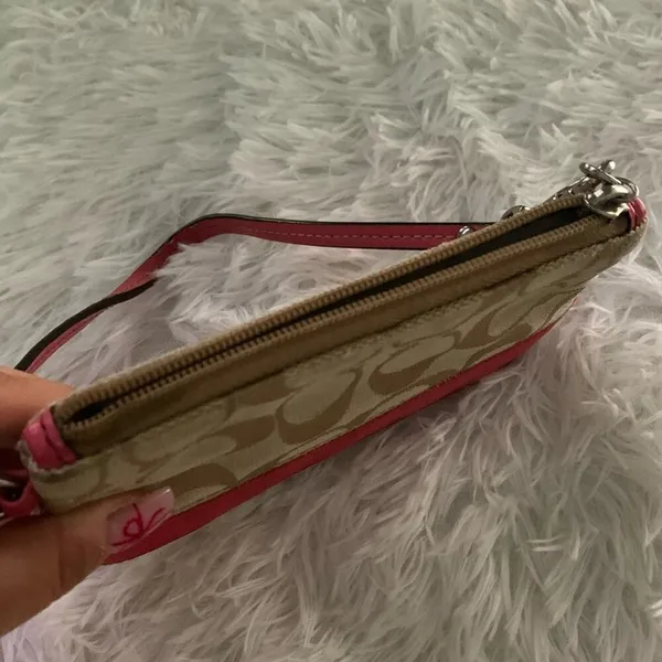 COACH Canvas Wristlet - Image 4