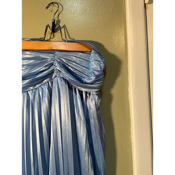 Women's Size Medium Strapless Maxi Dress Plisse Pleated Light Blue Corset Back - Image 6