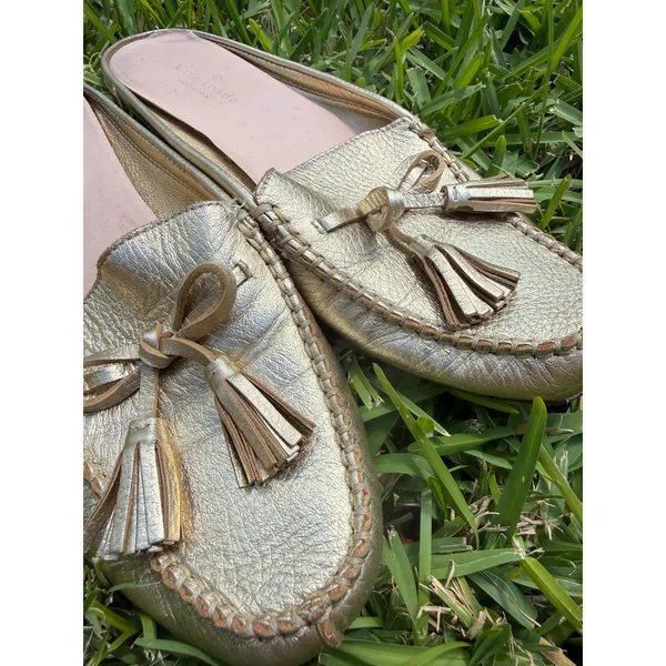 Kate Spade Gold Flats with Moccasin Stitching Size 8.5 - Image 3