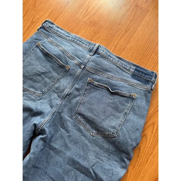 Abercrombie & Fitch Curve Love Ultra High Rise Ankle Straight Jean Size 18 - Image 6
