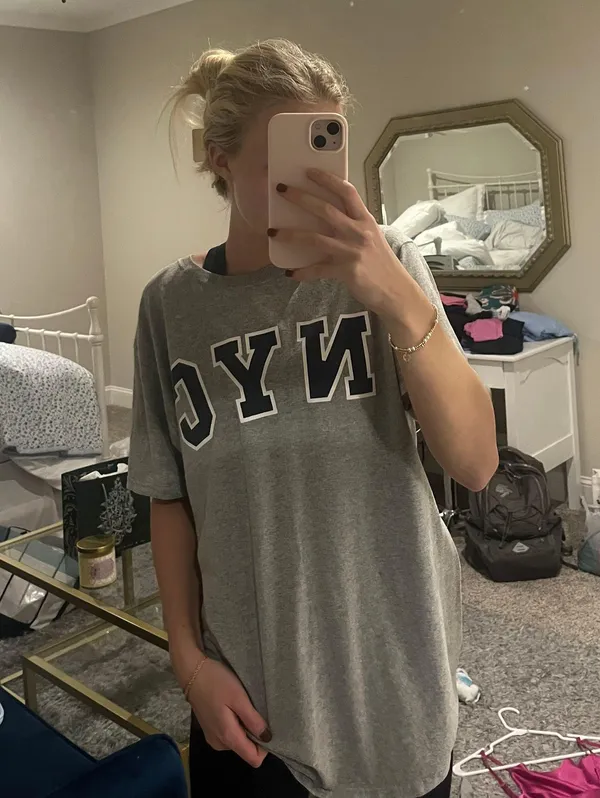 NYC Tee Size M - Image 2